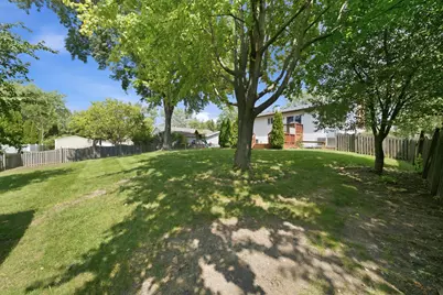 2206 Kingston Drive, Wheaton, IL 60187 - Photo 37