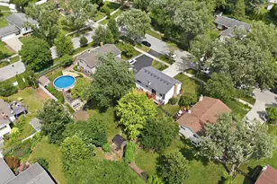2206 Kingston Dr, Wheaton, IL 60187 - Photo 41