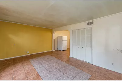 2407 20th Street, North Chicago, IL 60064 - Photo 5