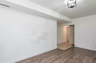 929 Adams St, Waukegan, IL 60085 - Photo 19