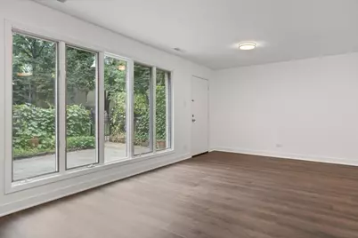 974 S Park Terrace, Chicago, IL 60605 - Photo 9