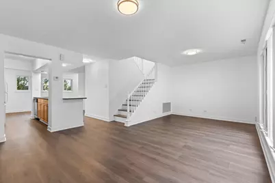 974 S Park Terrace, Chicago, IL 60605 - Photo 11