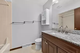 6151 Lippincott Ln, Rockford, IL 61107 - Photo 31