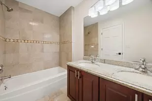 490 E Red Oak St, Bensenville, IL 60106 - Photo 17