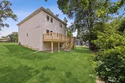 490 E Red Oak Street, Bensenville, IL 60106 - Photo 23