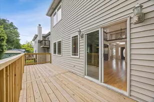 490 E Red Oak St, Bensenville, IL 60106 - Photo 21