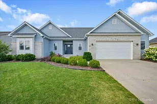 329 Coley Pl, Sycamore, IL 60178 - Photo 3