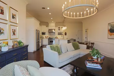 2401 N Janssen Avenue #408, Chicago, IL 60614 - Photo 7