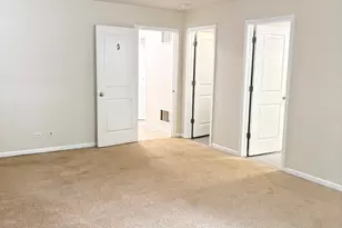 429 Grosvenor Ln, Aurora, IL 60504 - Photo 7