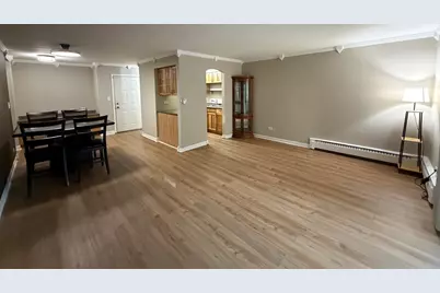 910 W Alleghany Drive #2B, Arlington Heights, IL 60004 - Photo 3