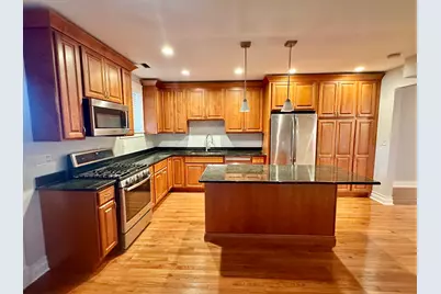 2310 W Farwell Avenue #2W, Chicago, IL 60645 - Photo 13