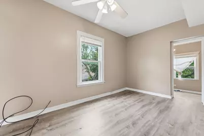 7037 S Washtenaw Avenue, Chicago, IL 60629 - Photo 19