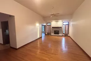 720 Evergreen Ln, Sugar Grove, IL 60554 - Photo 7