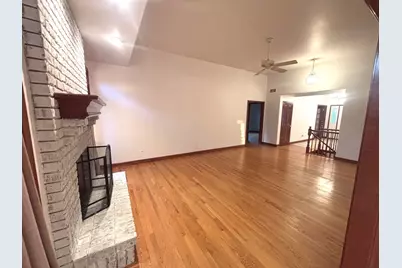 720 Evergreen Lane, Sugar Grove, IL 60554 - Photo 3