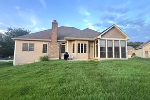 720 Evergreen Ln, Sugar Grove, IL 60554 - Photo 23