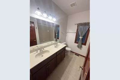 720 Evergreen Lane, Sugar Grove, IL 60554 - Photo 15