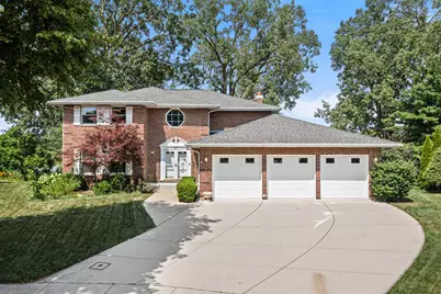 887 N Dovington Court, Hoffman Estates, IL 60169 - Photo 1