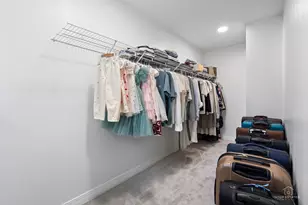 887 N Dovington Ct, Hoffman Estates, IL 60169 - Photo 19