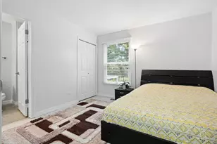 887 N Dovington Ct, Hoffman Estates, IL 60169 - Photo 27