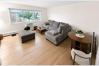 4728 N Olcott Avenue, Harwood Heights, IL 60706 - Photo 3