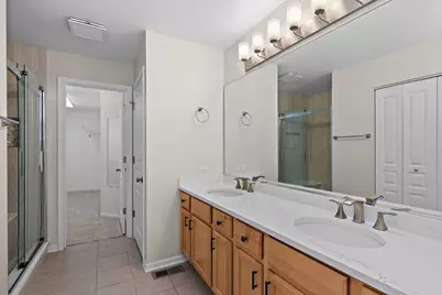 [Address not provided], Algonquin, IL 60102 - Photo 19