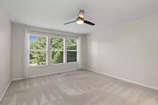 [Address not provided], Algonquin, IL 60102 - Photo 17