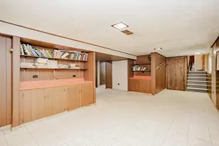 6615 N California Ave, Chicago, IL 60645 - Photo 17
