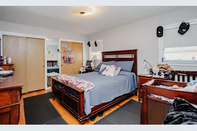 6615 N California Avenue, Chicago, IL 60645 - Photo 11