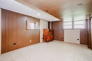 6615 N California Ave, Chicago, IL 60645 - Photo 23