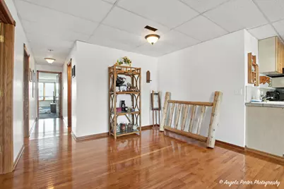 225 E Main Street, Round Lake Park, IL 60073 - Photo 19