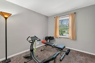 4 Devon Ct, Bolingbrook, IL 60440 - Photo 23