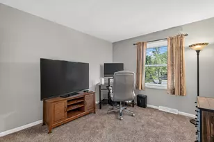 4 Devon Ct, Bolingbrook, IL 60440 - Photo 19
