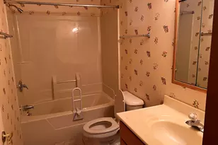 1314 Ascot Ct, Grayslake, IL 60030 - Photo 15