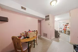 8914 S Exchange Ave, Chicago, IL 60617 - Photo 25