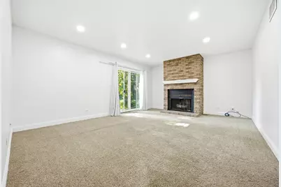 8016 Geneva Street, Woodridge, IL 60517 - Photo 17