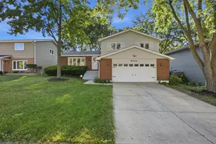 8016 Geneva St, Woodridge, IL 60517 - Photo 25