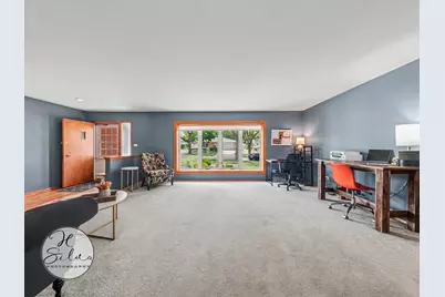 4402 Sycamore Lane, Rolling Meadows, IL 60008 - Photo 5