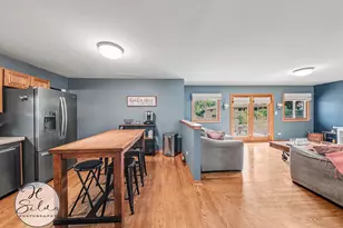 4402 Sycamore Ln, Rolling Meadows, IL 60008 - Photo 11