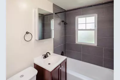 4262 W Nelson Street #1, Chicago, IL 60641 - Photo 9