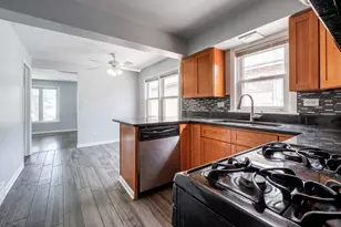11233 S Whipple St, Chicago, IL 60655 - Photo 5
