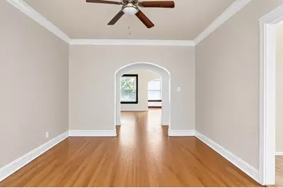 1528 E 74th Place #1W, Chicago, IL 60619 - Photo 9