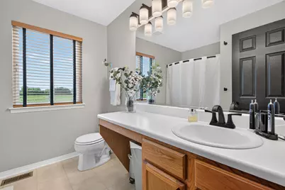 430 Glenrose Lane, Lake in the Hills, IL 60156 - Photo 21