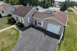 304 Johnson St, East Dundee, IL 60118 - Photo 1