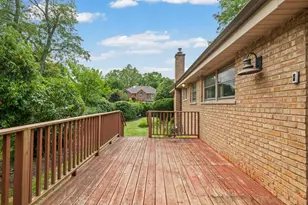 1120 Manor Dr, Wilmette, IL 60091 - Photo 23