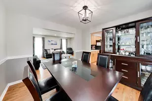 1912 Victoria Rd, Mundelein, IL 60060 - Photo 7
