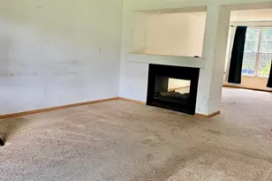 1110 Symphony Dr, Aurora, IL 60504 - Photo 5