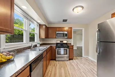 1514 N Washington Street, Wheaton, IL 60187 - Photo 9