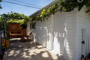 3936 N Oconto Ave, Chicago, IL 60634 - Photo 15