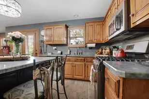 652 Wellington Pkwy, New Lenox, IL 60451 - Photo 11