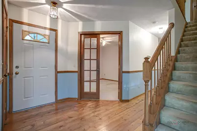 2615 4th Street, Winthrop Harbor, IL 60096 - Photo 3